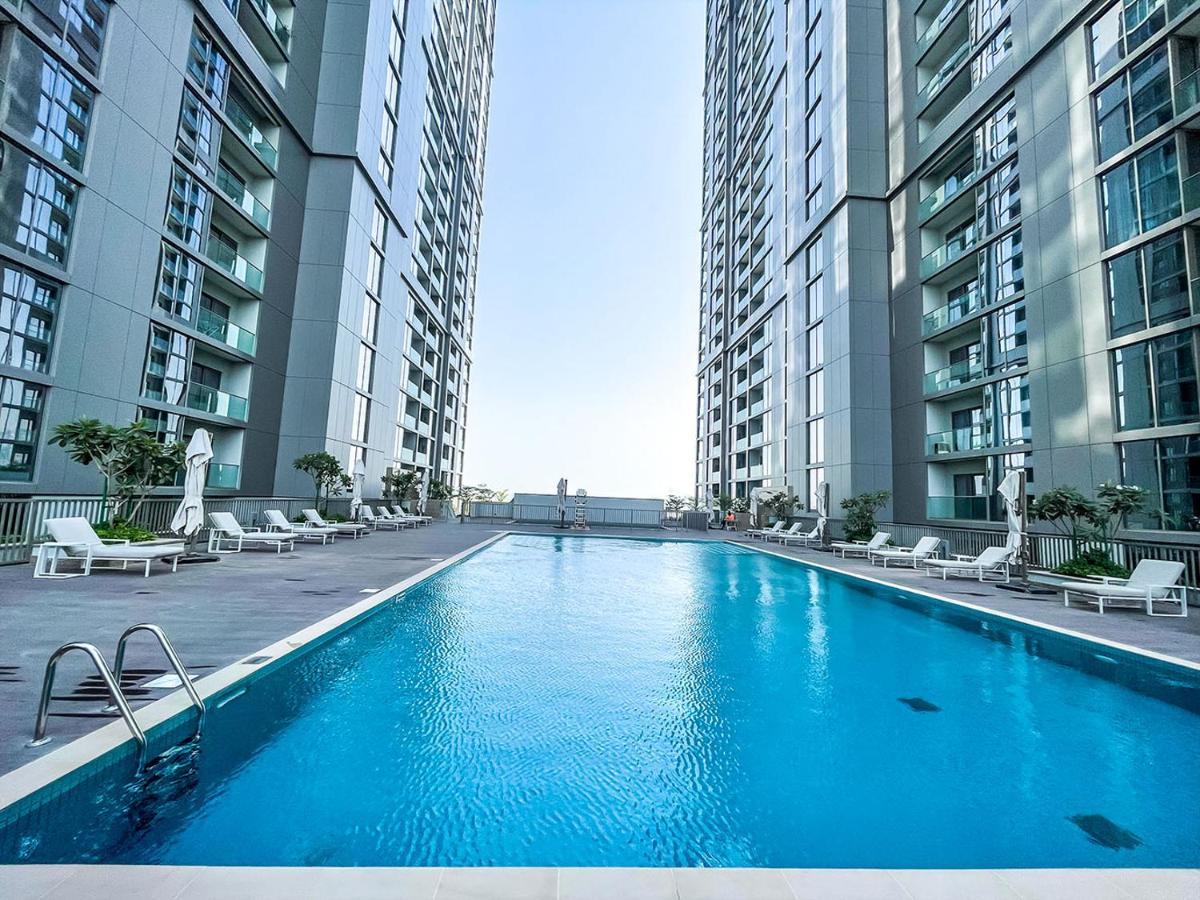 Stay By Latinem Luxury 1Br Holiday Home Cv A207 Near Burj Khalifa Dubai Eksteriør billede